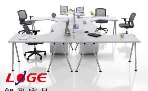 為什么定制辦公家具如此受各企業(yè)的歡迎呢？