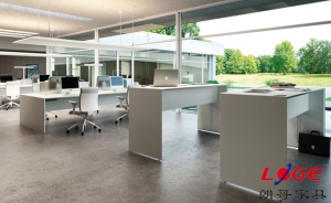 選擇木質(zhì)辦公家具需注意哪些才能避免被坑呢？